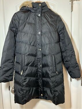 Michael Kors Black Long Puffer Coat with Faux-Fur Trimmed Hood